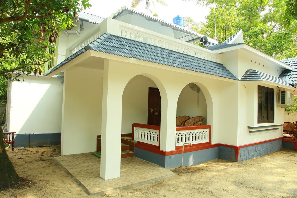 Marari Neena Beach Homestay Mararikulam Exterior foto