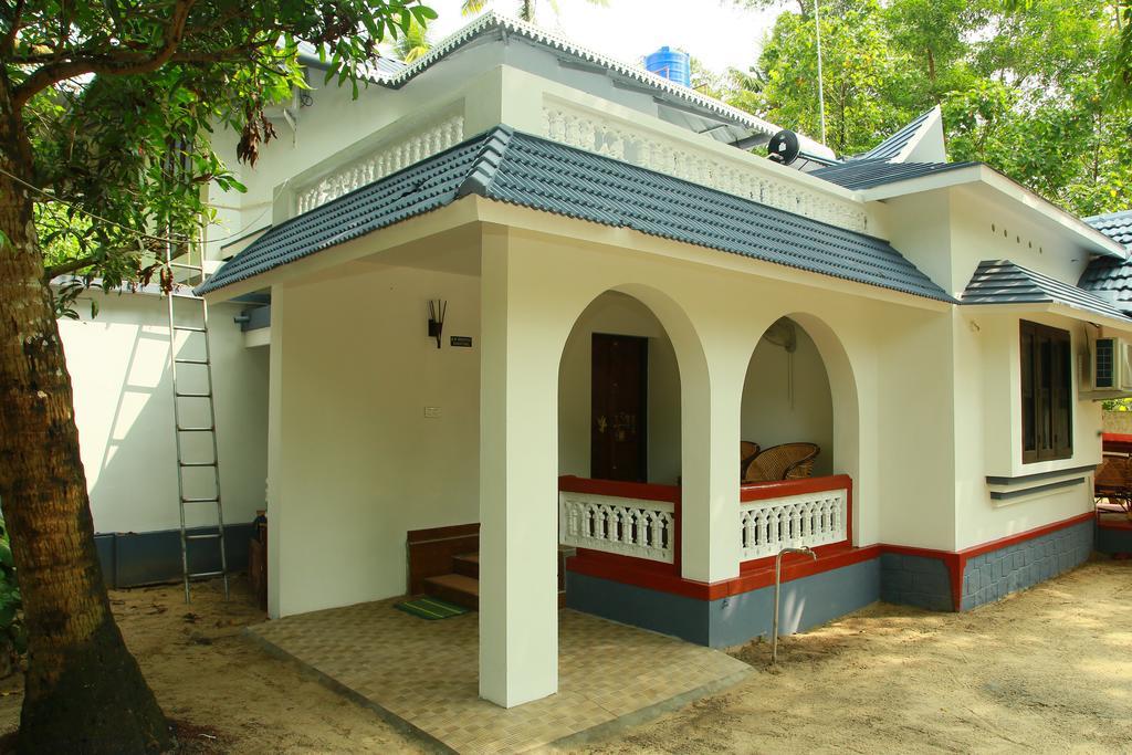 Marari Neena Beach Homestay Mararikulam Exterior foto